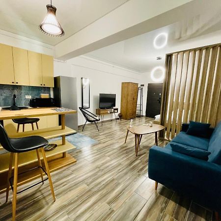 Luxury Studio - Maison 103 - Stefan Building Complex Apartman Năvodari Kültér fotó
