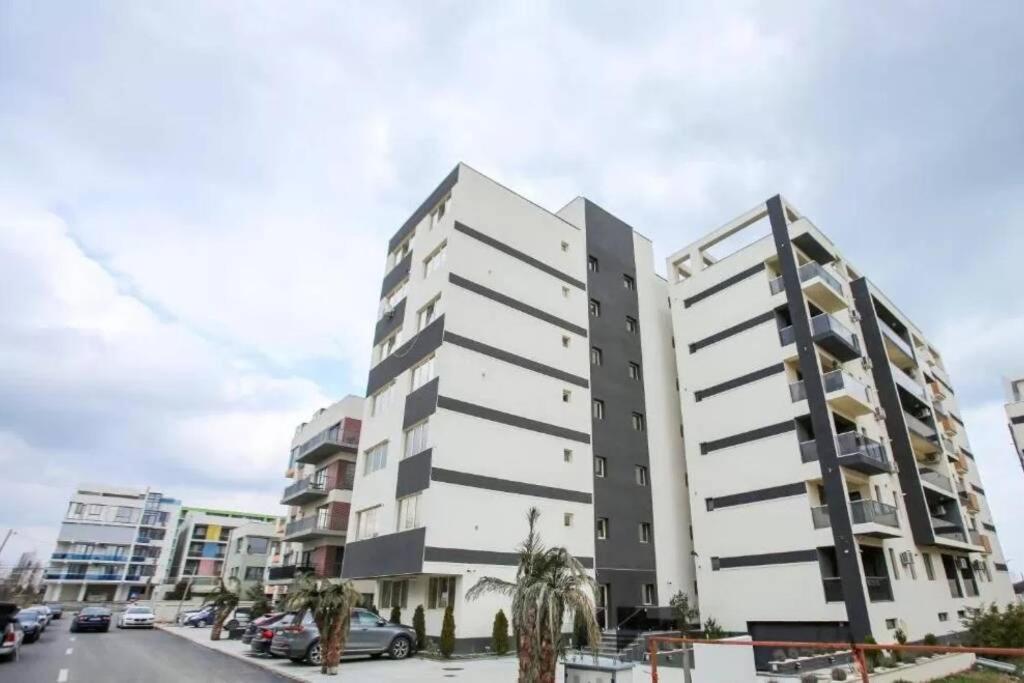 Luxury Studio - Maison 103 - Stefan Building Complex Apartman Năvodari Kültér fotó