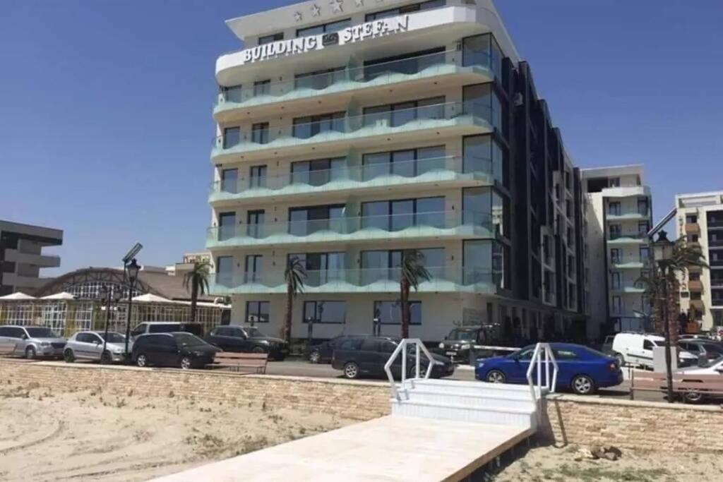 Luxury Studio - Maison 103 - Stefan Building Complex Apartman Năvodari Kültér fotó