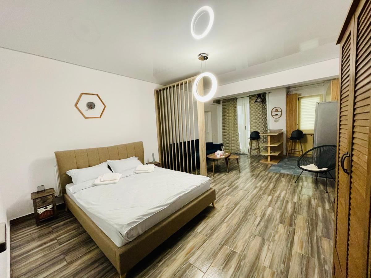 Luxury Studio - Maison 103 - Stefan Building Complex Apartman Năvodari Kültér fotó