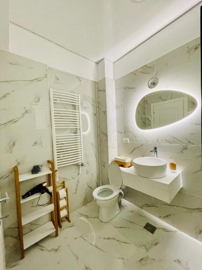 Luxury Studio - Maison 103 - Stefan Building Complex Apartman Năvodari Kültér fotó