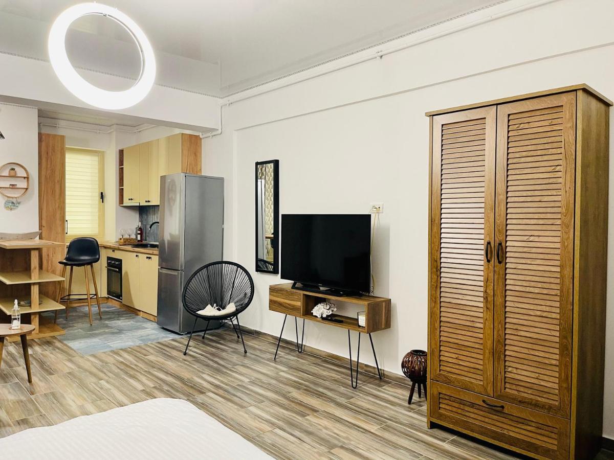 Luxury Studio - Maison 103 - Stefan Building Complex Apartman Năvodari Kültér fotó
